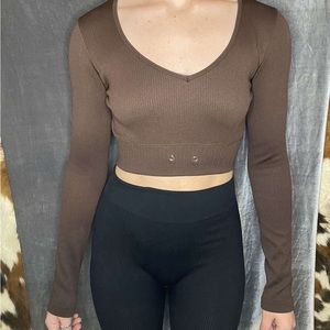 Brown long sleeve work out shirt
